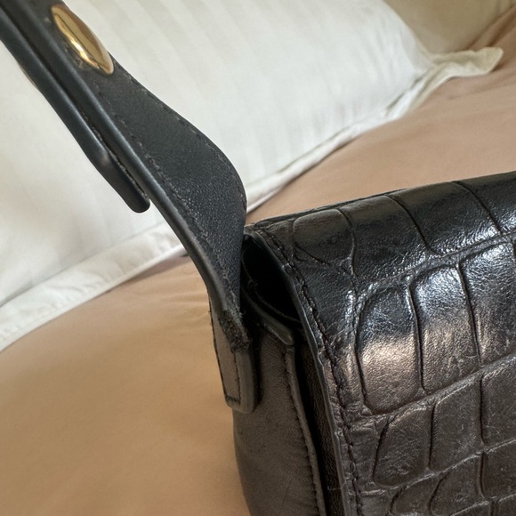 Elizabeth & James Black Crocodile Leather Purse - Picture 12 of 13